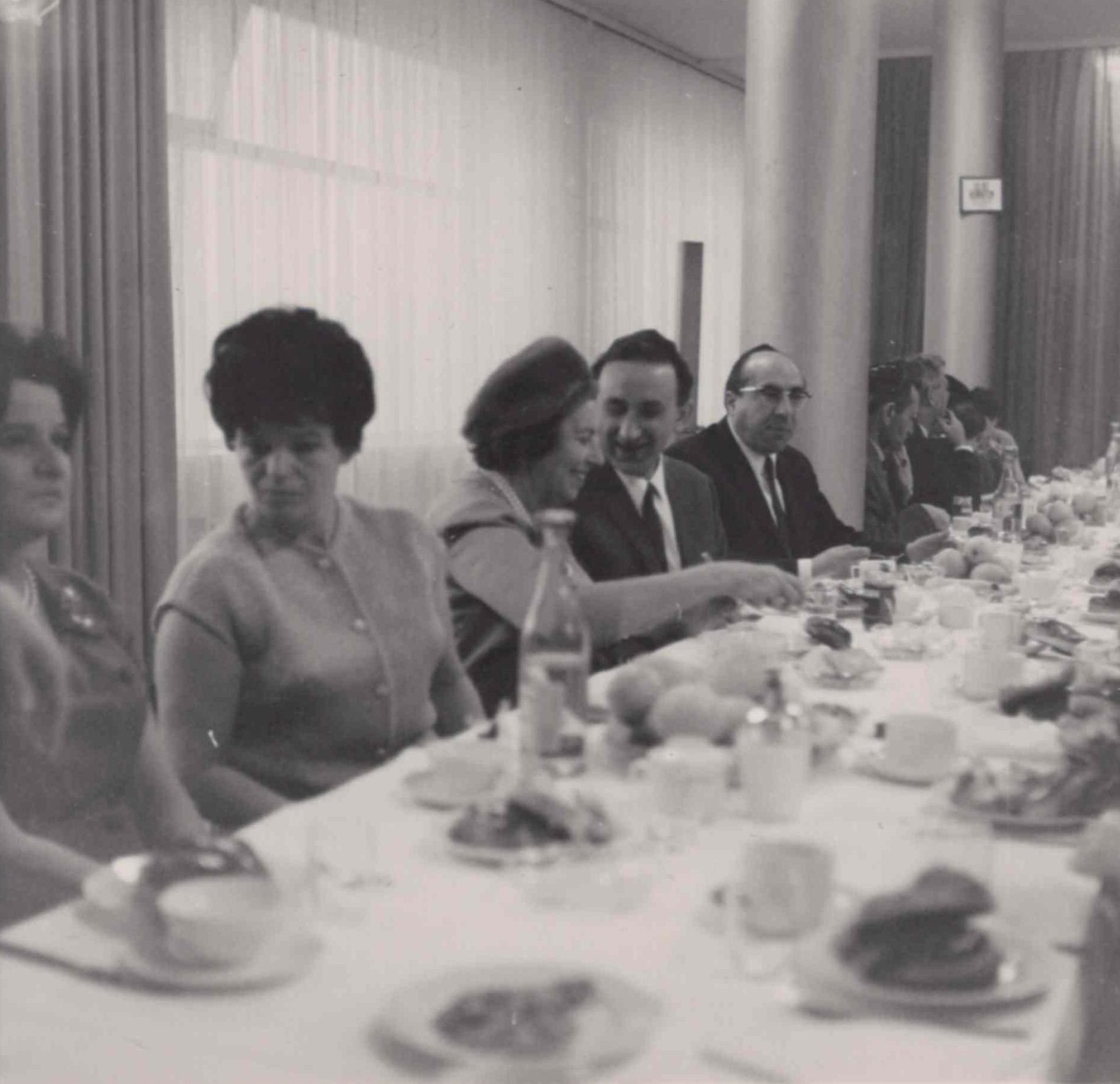 Événement communautaire dans les années 1960. Collection de la communauté juive de Wiesbaden