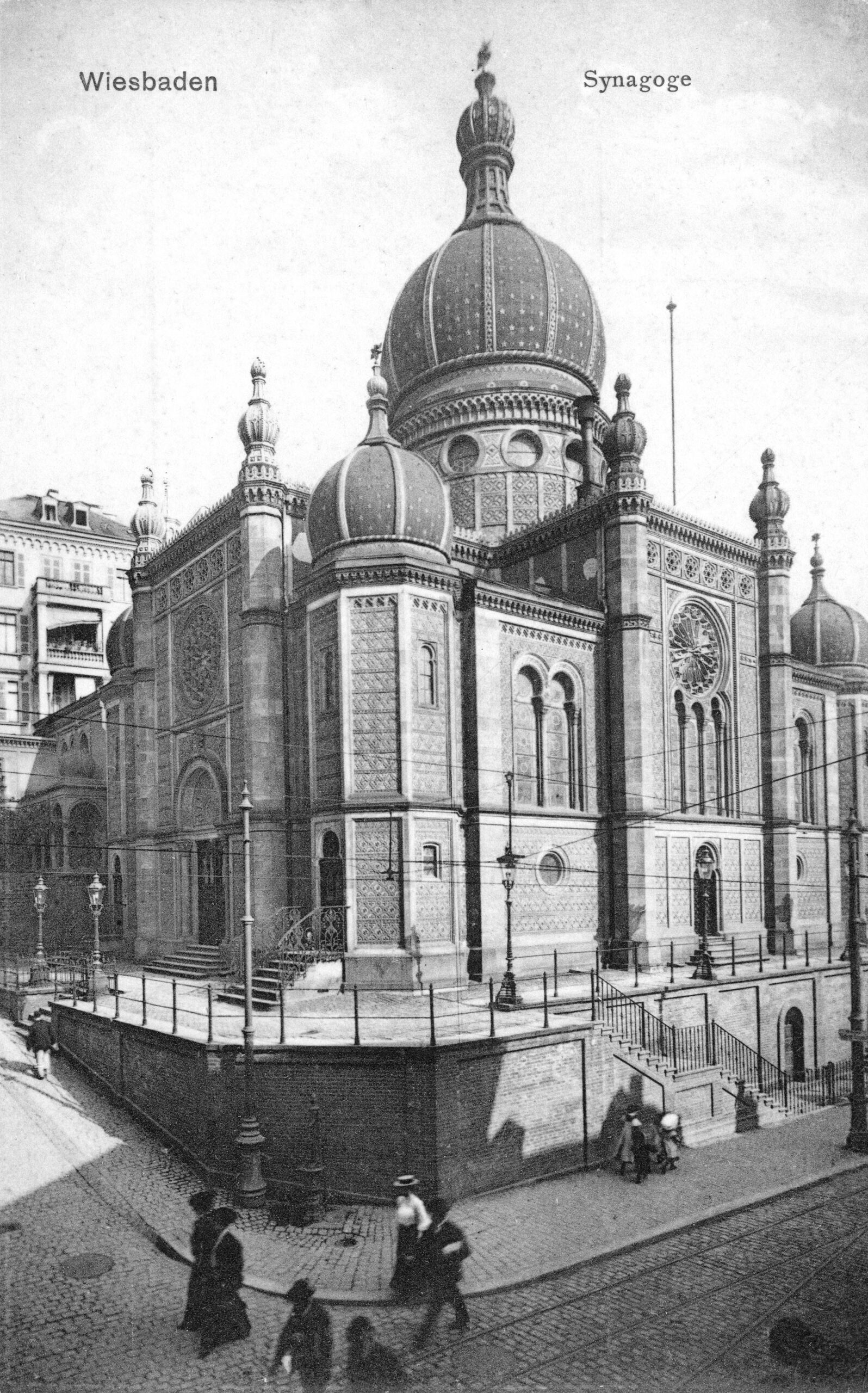 La synagogue de la communauté israélite de Michelsberg, Wiesbaden, vers 1900-1910. StadtA WI, PK 000164