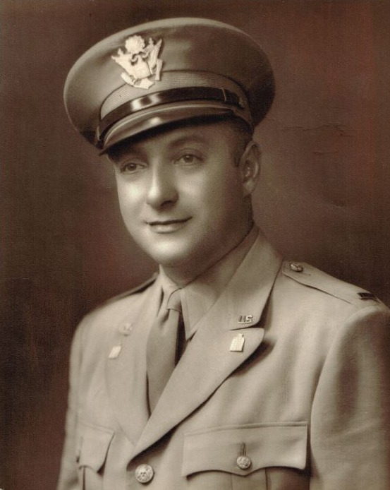Rabbi William Z. Dalin in uniform. Ralph Dalin Collection